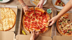 Pizza near Executive Inn and Suites Springdale